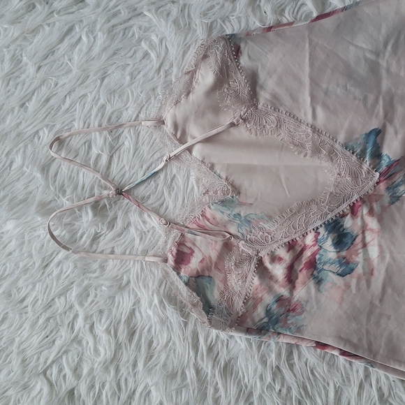 In Bloom nightie - Picture 5 of 5